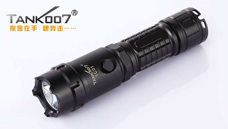 LED强光手电筒泛光和聚光手电的区别