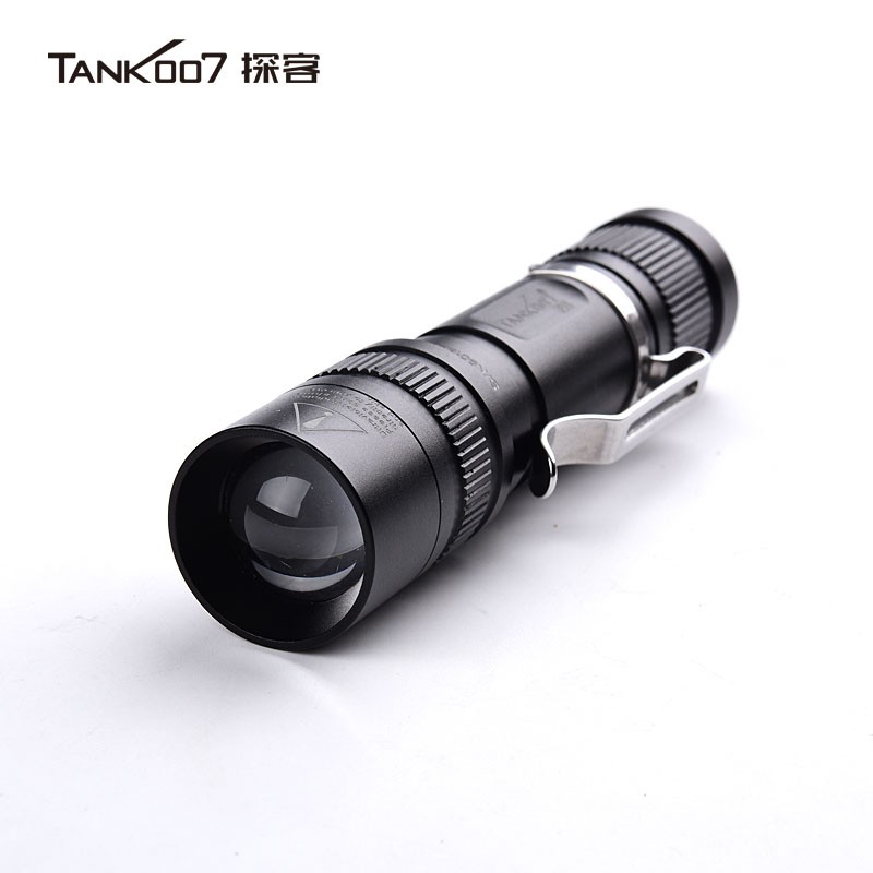 TANK007探客F2双灯紫外线调焦手电筒/日用照明和荧光检..