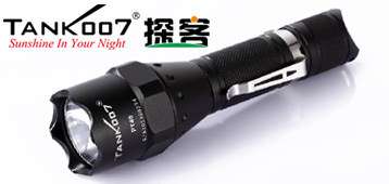 一个人在晚上在外TANK007给您推荐几个常用的车载防身工具